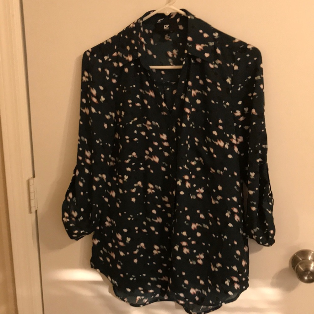 Green blouse
